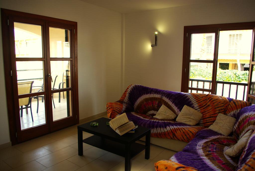 Na Margarida Villa S'Illot  Room photo